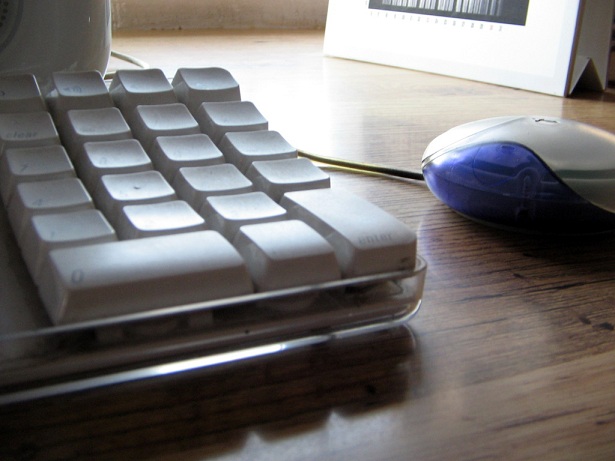 10-key and mouse graphic